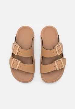 Boss Surfley Dmpr Unisex - Pantoffels - Medium Beige 9 Boss Surfley Dmpr Unisex - Pantoffels - Medium Beige -Boss 058b8ce54c924d438ab45d8ececbec7f