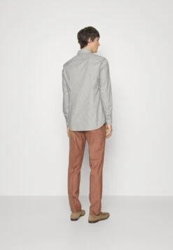 Boss Hank Kent - Zakelijk Overhemd - Light Pastel Green -Boss 303106808099480ab9aa1c88f1b9544b