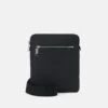 Boss Crosstown- Schoudertas - Black