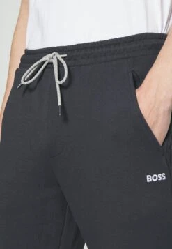 Boss Hadiko - Trainingsbroek - Dark Blue 11 Boss Hadiko - Trainingsbroek - Dark Blue -Boss 366f1b49d56443fea524551047dd532b