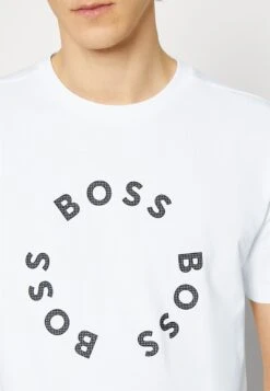 Boss Tee - T-Shirt Print - White 11 Boss Tee - T-Shirt Print - White -Boss 53cd398260454dd096edee00b2a5b9c8