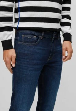 Boss Delano - Slim Fit Jeans - Dark Blue Thirteen -Boss 578b6205281e4ba3934d4a5767140d3e
