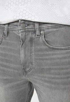 Boss Taber Zip- Jeans Tapered Fit - Medium Grey 9 Boss Taber Zip- Jeans Tapered Fit - Medium Grey -Boss 75c4fe8c459b428a95eacaa872cf7e3b