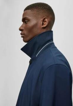 Boss Mantel - Dark Blue Four 12 Boss Mantel - Dark Blue Four -Boss 8cf53616d4a84c69b5412fbfd3108ffa