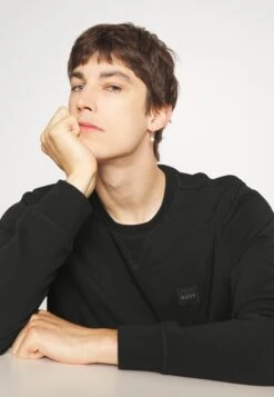 Boss Westart - Sweater - Black 9 Boss Westart - Sweater - Black -Boss 91664404d28447ab9996e248e8e625b4