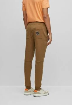 Boss Sehike - Trainingsbroek - Open Beige -Boss 930007d5711e4bb196b87c52a4de13a1