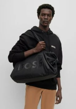 Boss Reistas - Black One