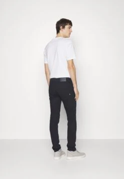 Boss Delaware - Slim Fit Jeans - Dark Blue -Boss 96fb8363cb244f83b6aab2bda5b468e4