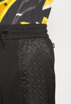 Boss Lamson- Shorts - Black -Boss a00f27765f5b43f7a21105fe7d557cf1