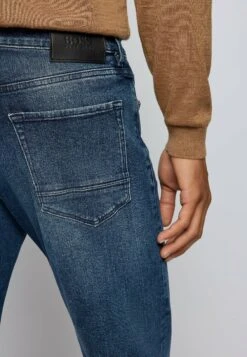 Boss Straight Leg Jeans - Dark Blue -Boss a510ee97172449cfa79900fb5774d1e6