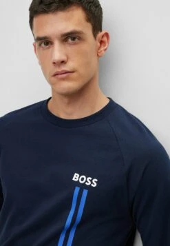 Boss Authentic- Sweater - Dark Blue Three -Boss a724b3c74f8d41e3be0a79ba0e702a5b