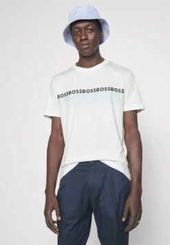 Boss Tee - T-Shirt Print - White 9 Boss Tee - T-Shirt Print - White -Boss a77e98f54965409384c09a2ae1f4afeb