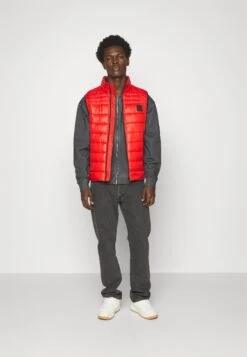 Boss Odeno - Bodywarmer - Bright Red -Boss adb9b728831b4087ae03a667c9edf09f