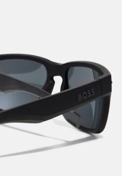 Boss Zonnebril - Matte Black Grey -Boss c8773e6e0da94318810cf5ffb0478ce5