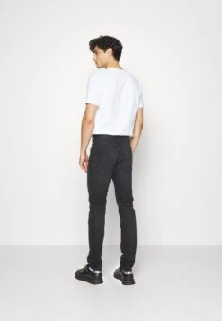 Boss Taber - Jeans Tapered Fit - Black -Boss d398c4a7a5ee4f04b4e1696a551a8835